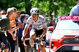 João Almeida trekt zich terug uit Giro d'Italia na positief getest te zijn op Covid-19